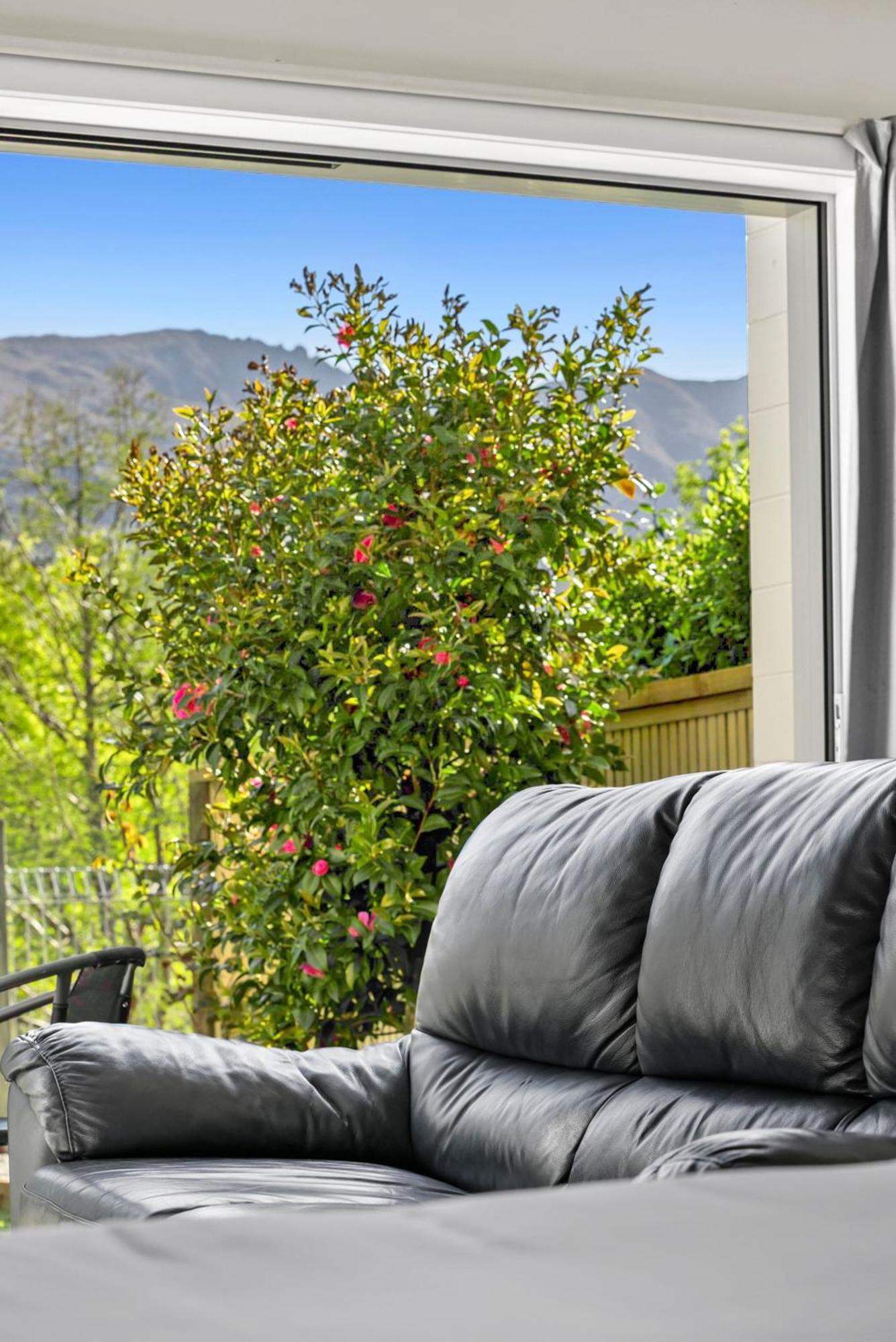 Asure Brookvale Motel Wanaka Eksteriør billede