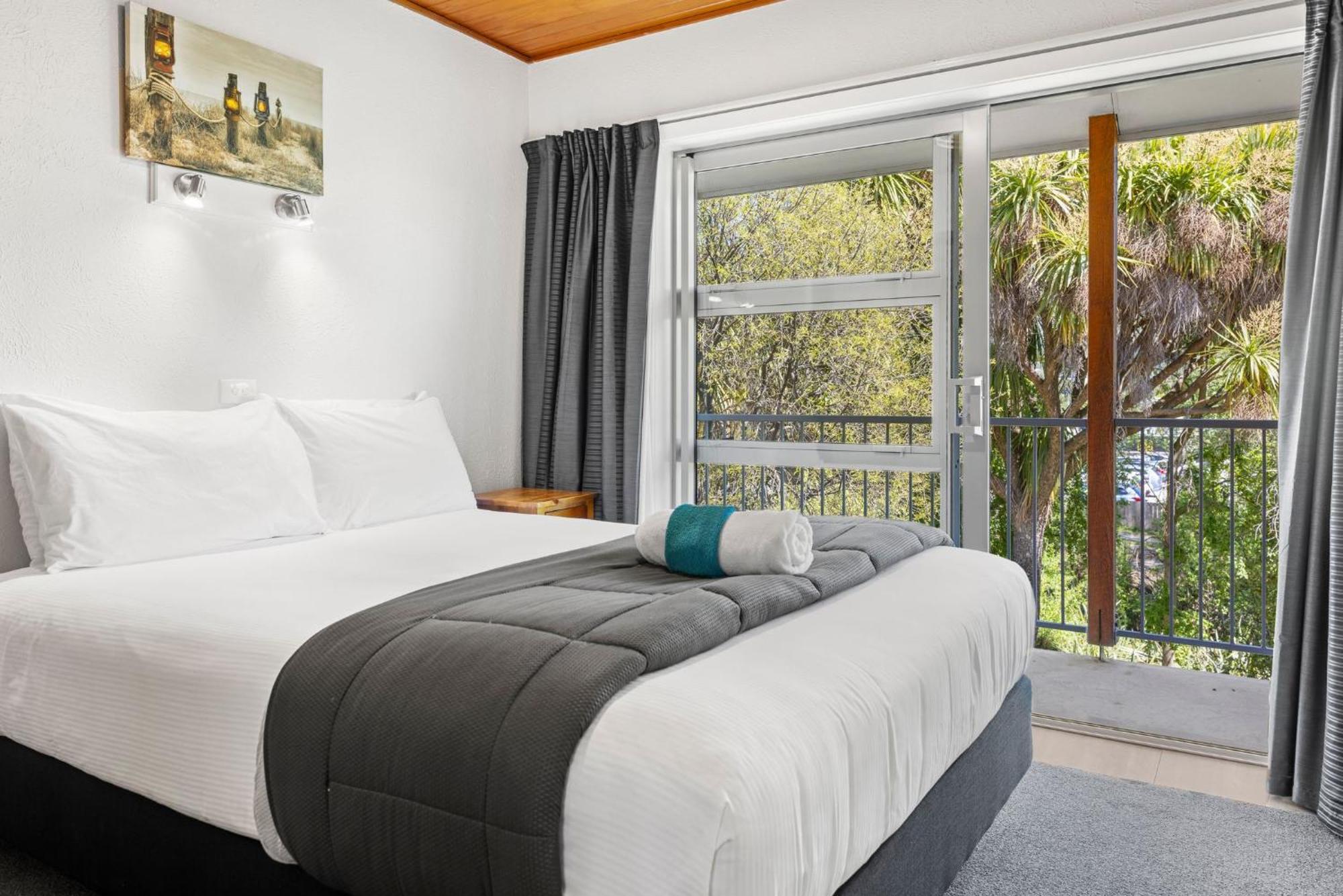 Asure Brookvale Motel Wanaka Eksteriør billede