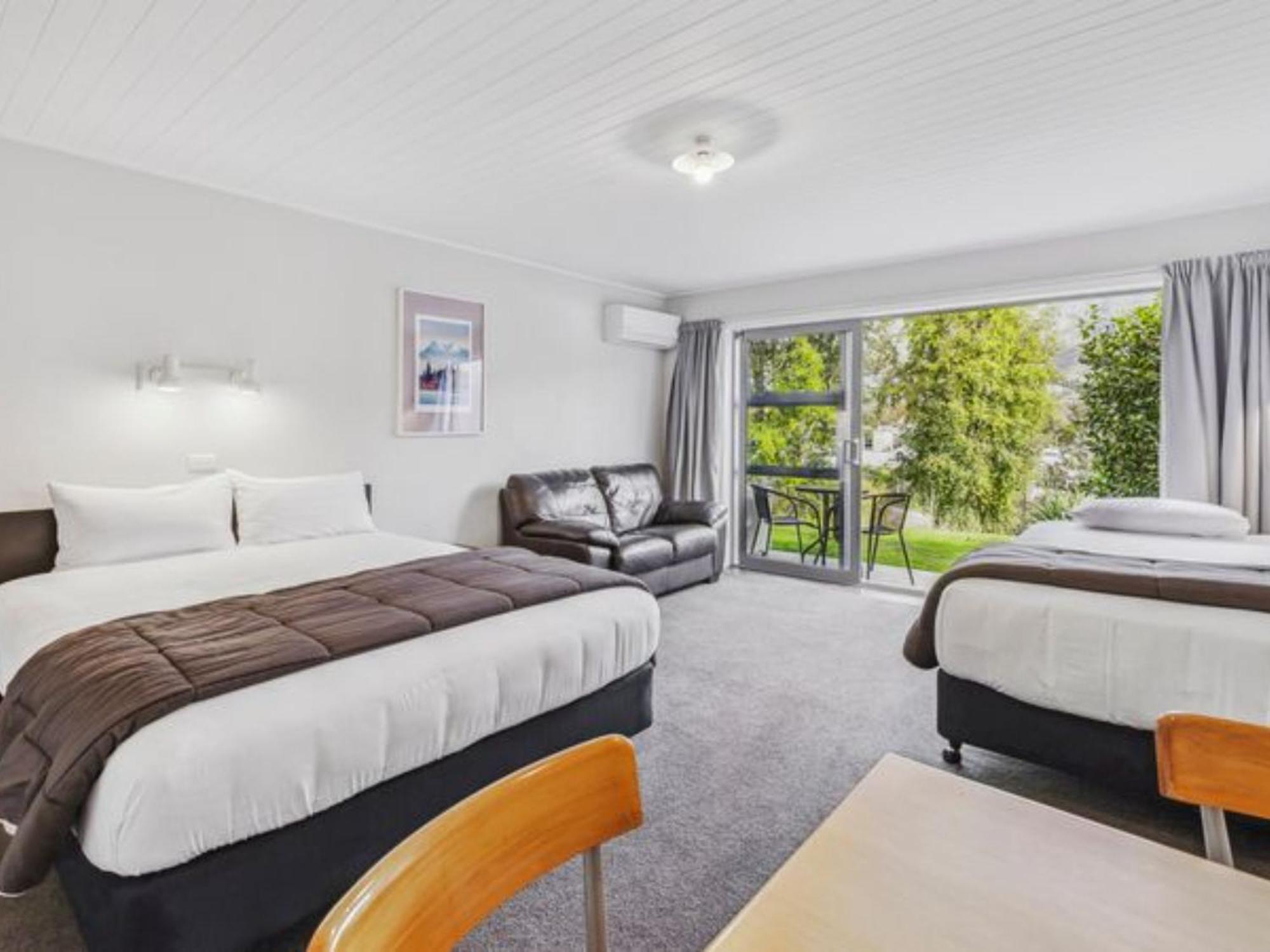 Asure Brookvale Motel Wanaka Eksteriør billede